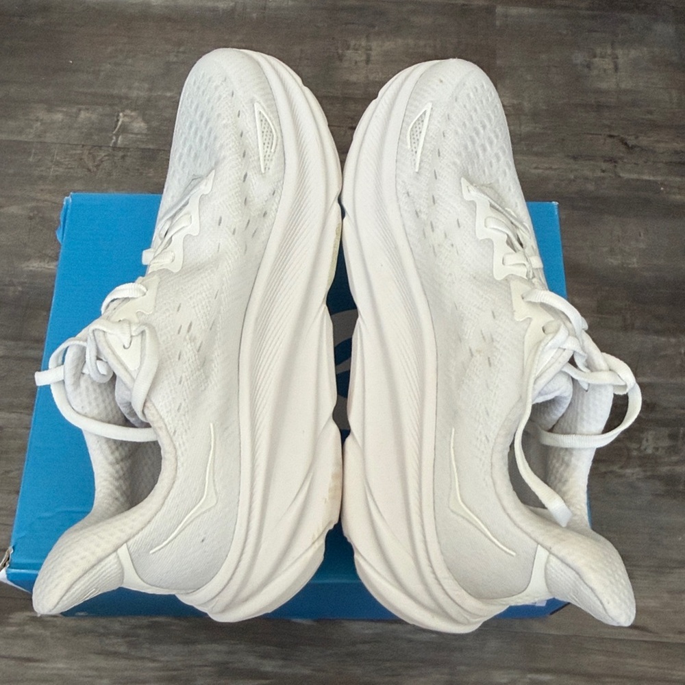 Hoka One One Clifton 9 - Picture 4 of 8